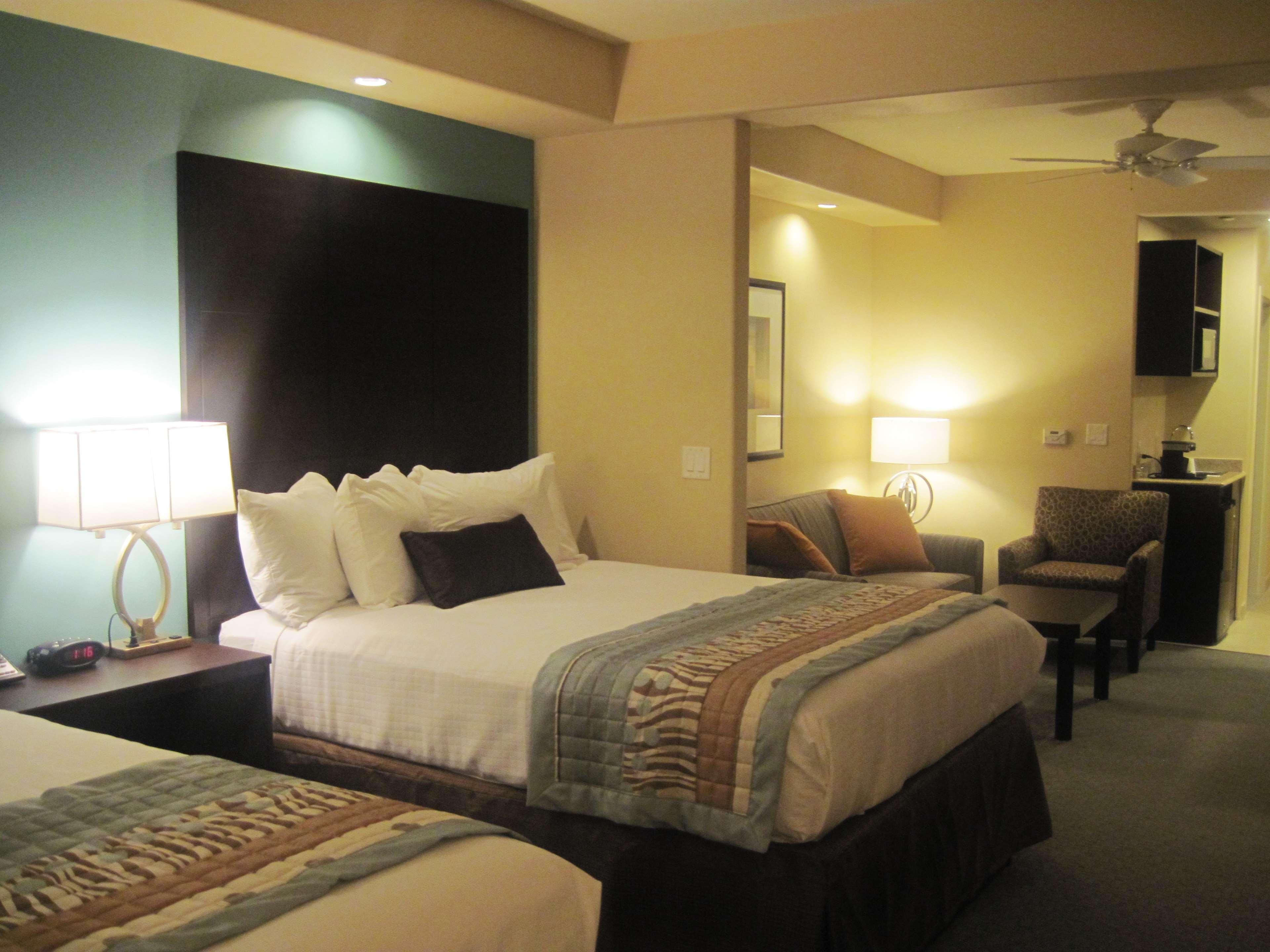 Best Western Plus Midland Suites חדר תמונה