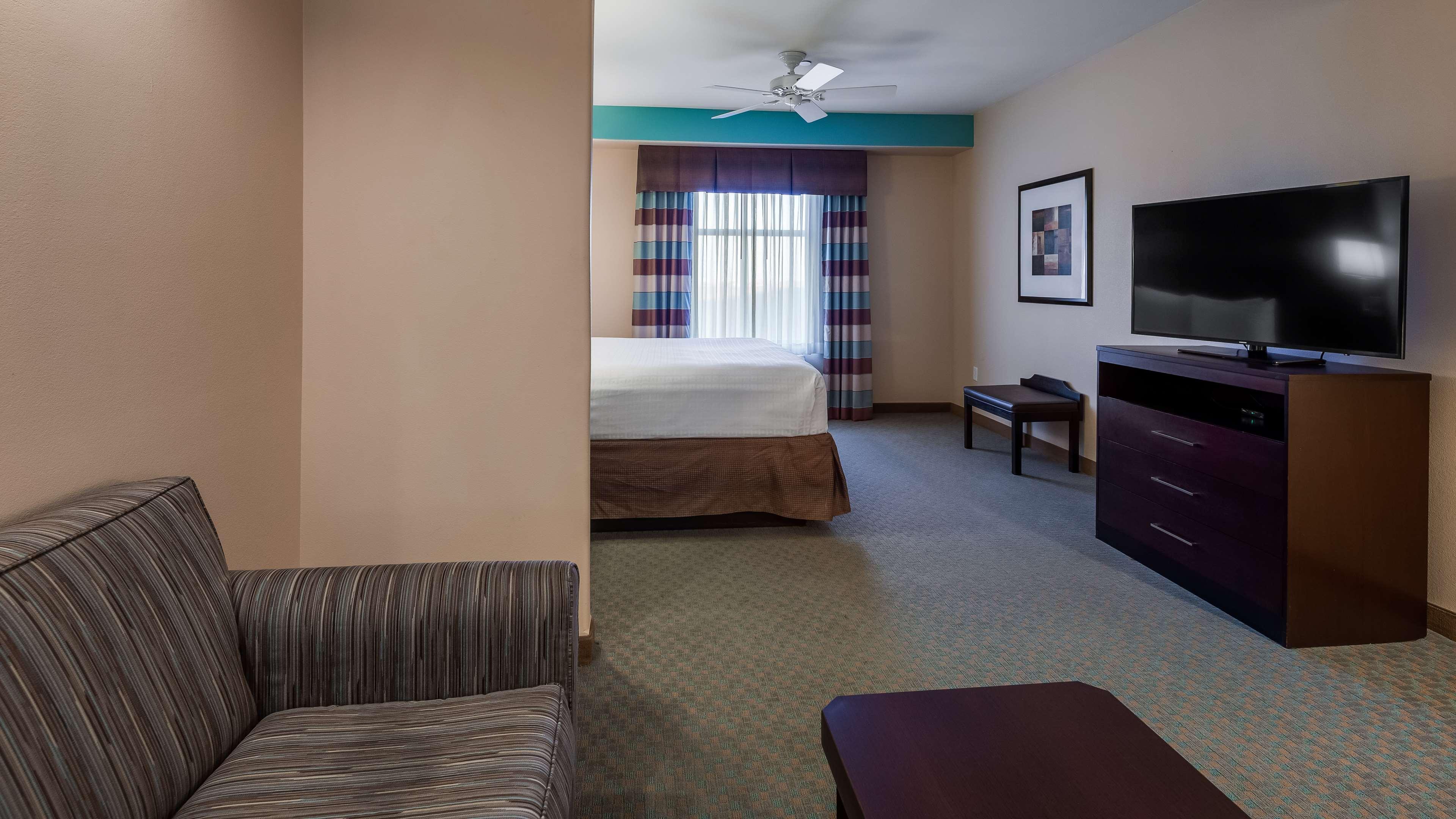 Best Western Plus Midland Suites מראה חיצוני תמונה