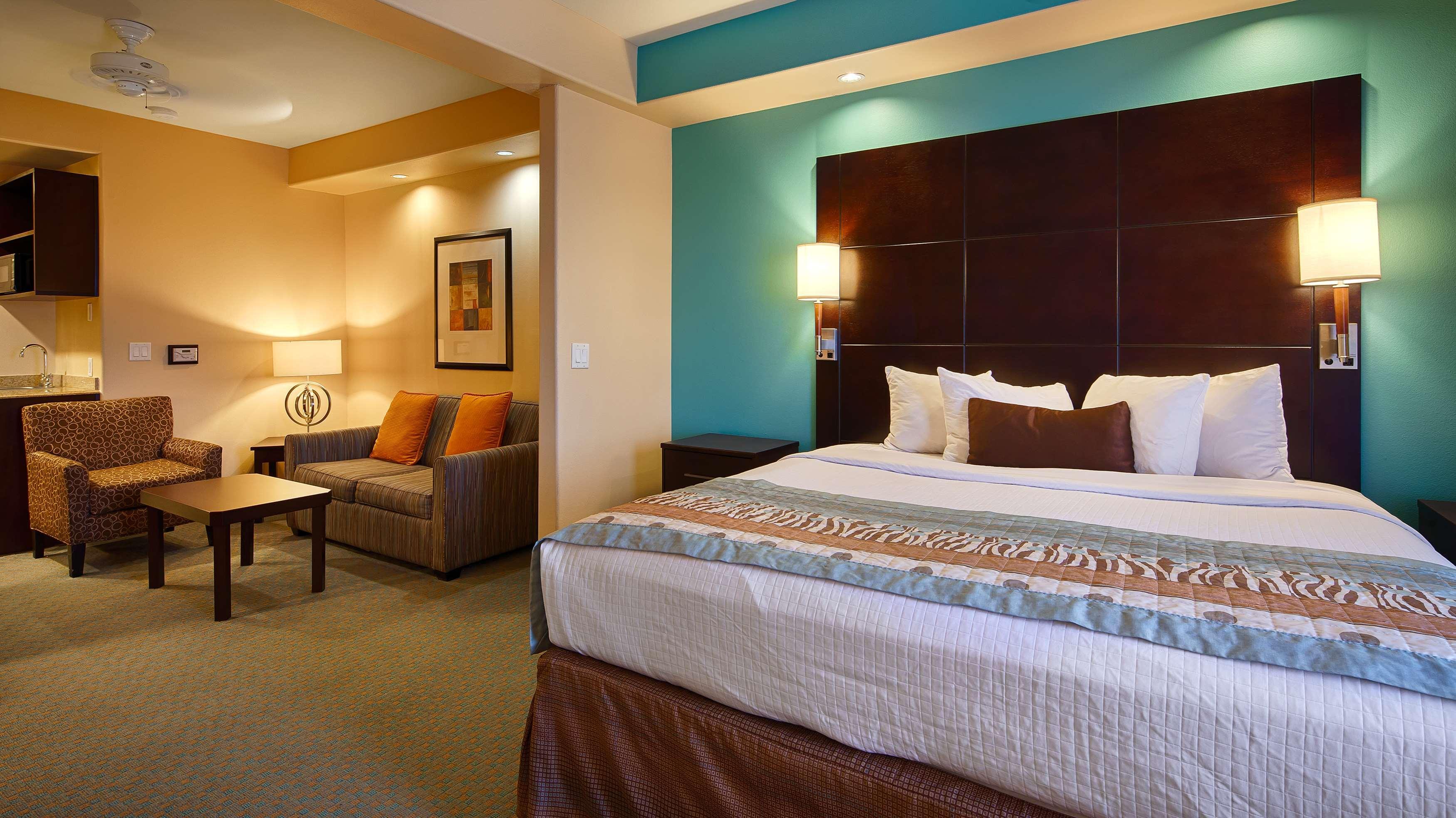 Best Western Plus Midland Suites מראה חיצוני תמונה
