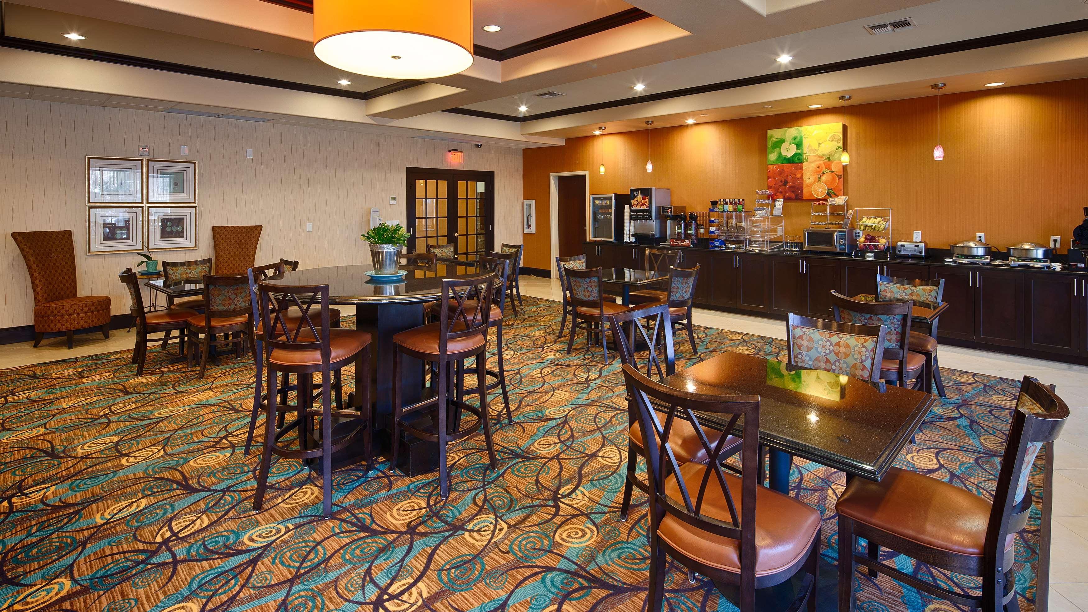 Best Western Plus Midland Suites מראה חיצוני תמונה