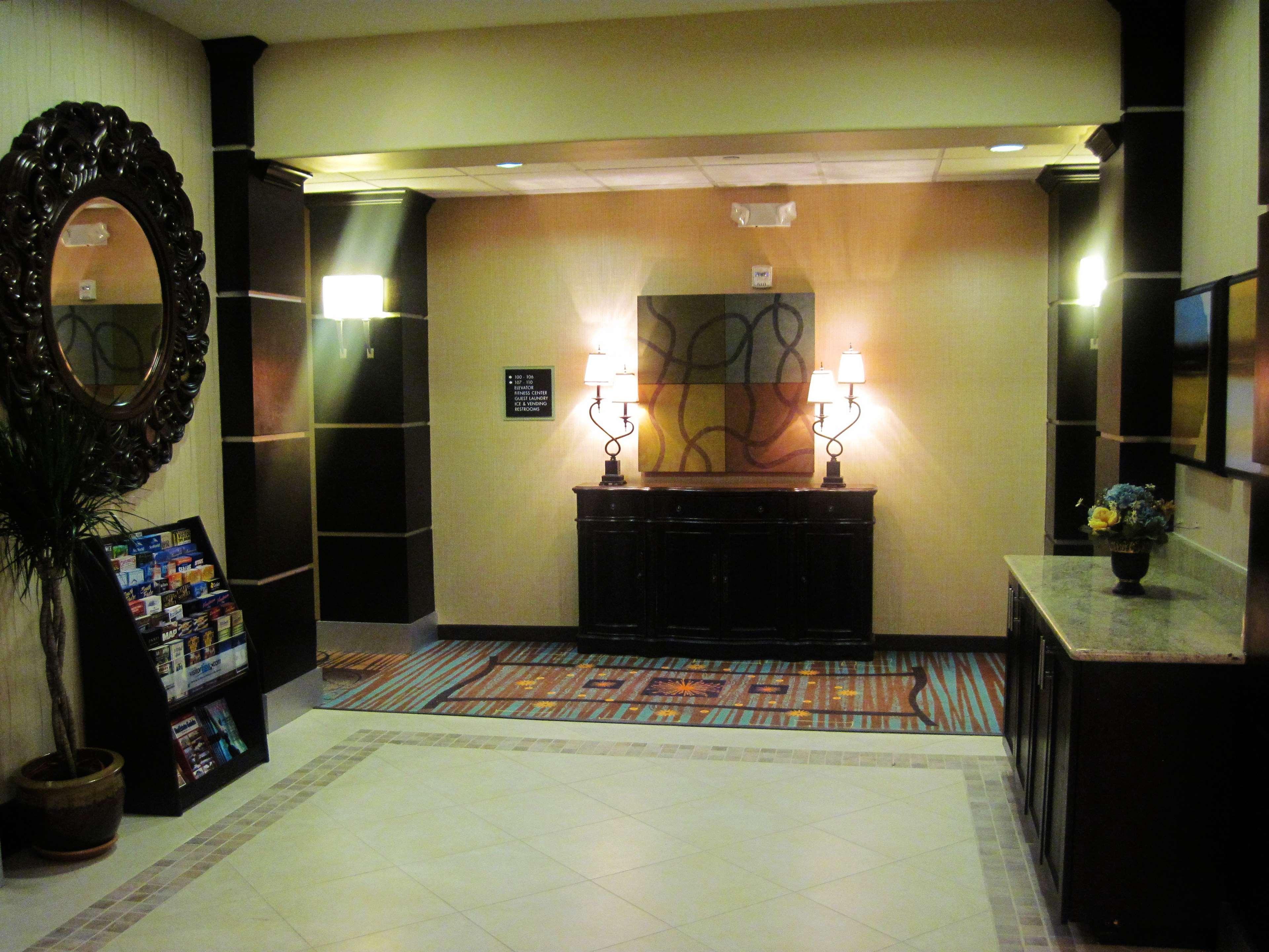 Best Western Plus Midland Suites מראה פנימי תמונה