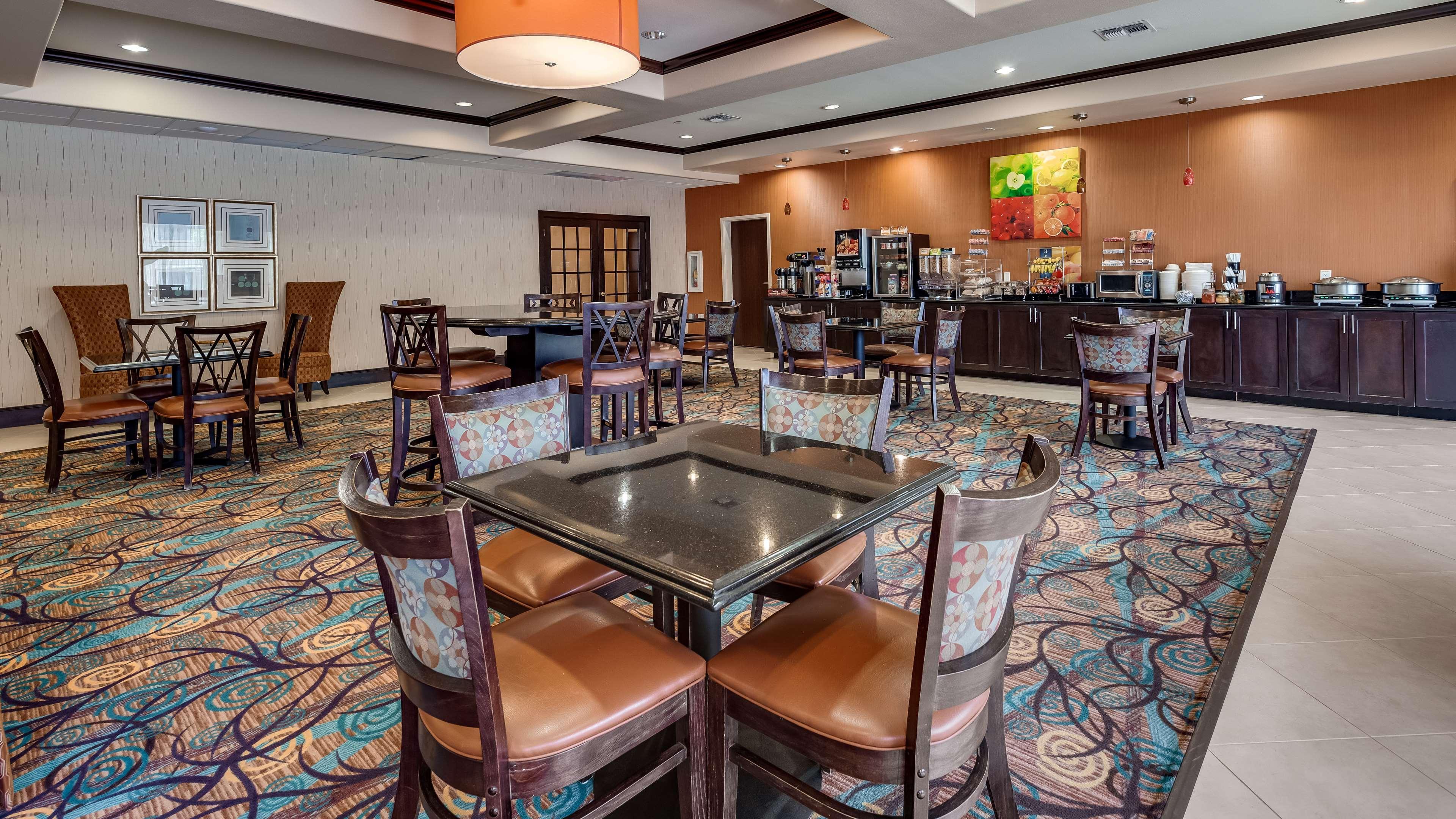 Best Western Plus Midland Suites מראה חיצוני תמונה