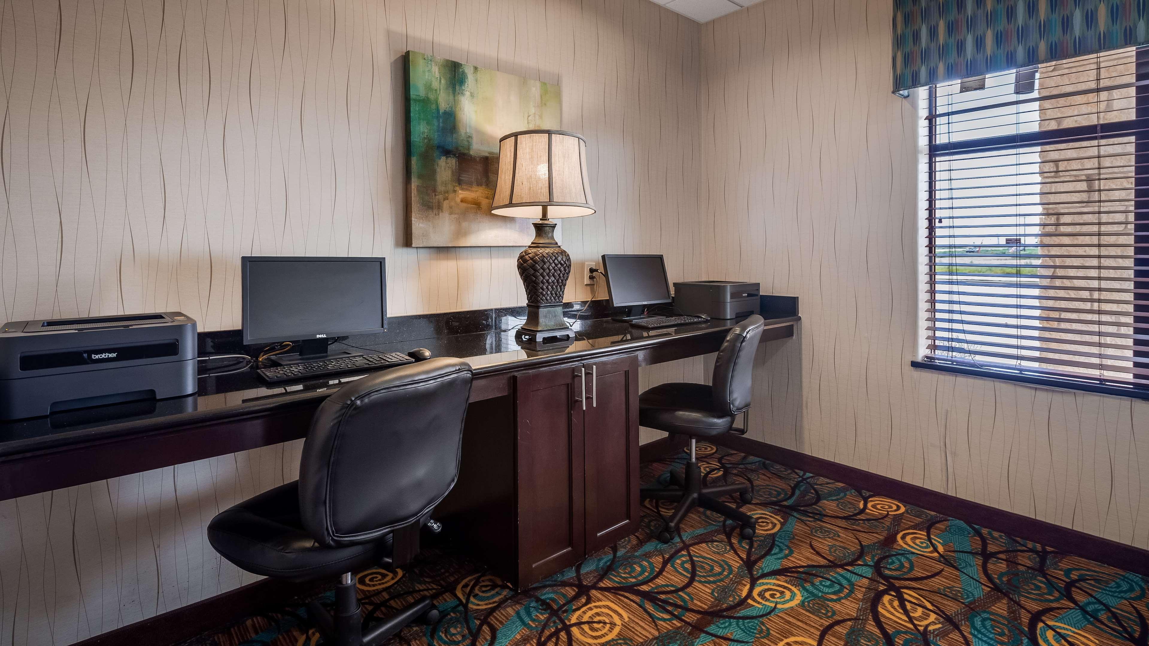 Best Western Plus Midland Suites מראה חיצוני תמונה